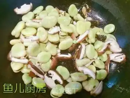 Make Fresh squid mushrooms and green beans step 13