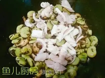 Make Fresh squid mushrooms and green beans step 14
