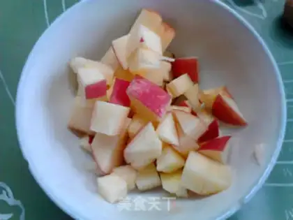 Make Autumn fruit tea step 3