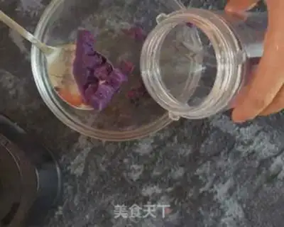 Make The mashed mashed mashed with green flowers step 4