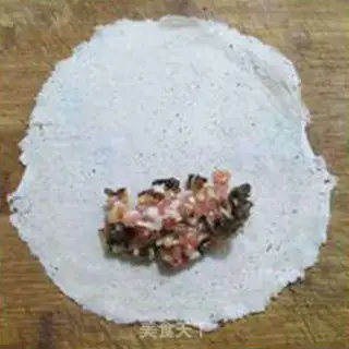 Make Three Spring Rolls step 9