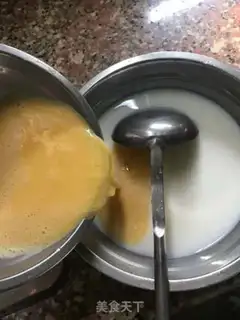 Make Coconut egg stew step 3