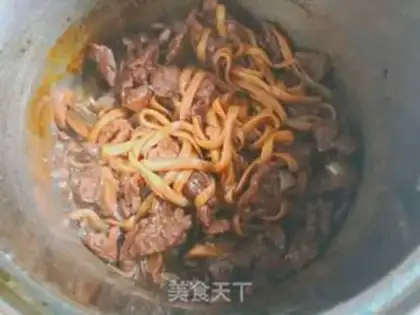 Make Red beef pasta step 10