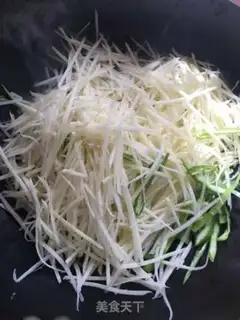 Make Spicy potatoes step 3