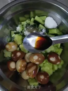 Make A quail egg cucumber step 3