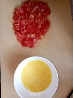 Make Tomato eggs step 0