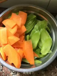 Make Meatloaf step 0