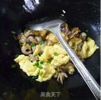 Make Scrambled eggs step 10