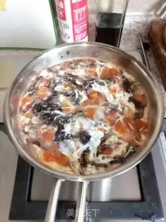 Make Tomato eggs step 4