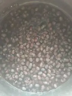 Make Red Bean Simi Milk Tea step 4