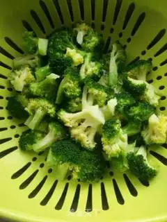 Make Carrot and broccoli step 5