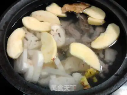 Make Lotus apple steak soup step 7