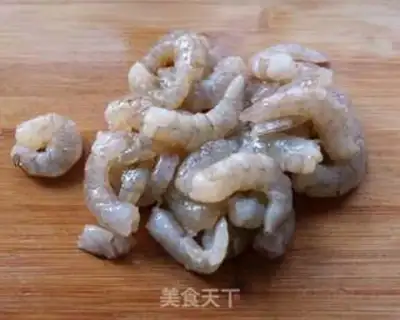 Make Crystal shrimp dumplings step 1