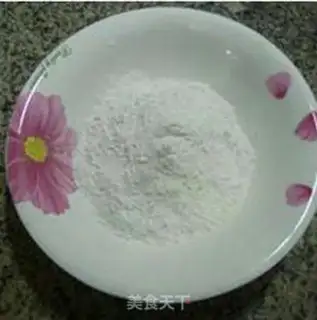 Make Egg and coconut cocoon plume step 4