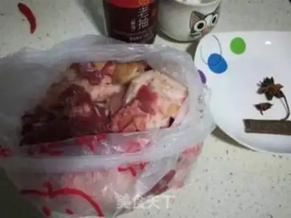 Make Soy pig hoof step 1