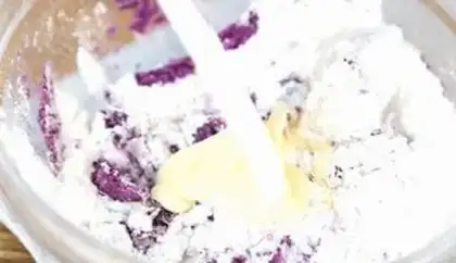 Make Potato sesame cake step 4