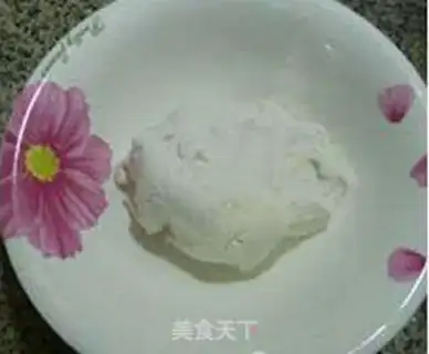 Make Egg and coconut cocoon plume step 5