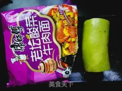 Make radish noodle step 0