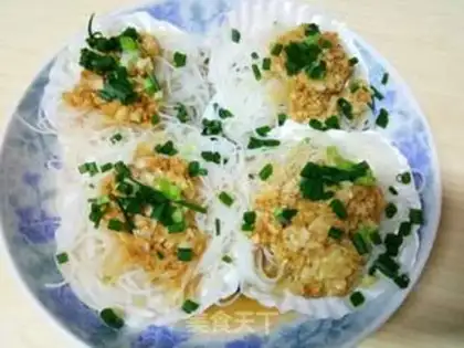 Make Garlic fan sap step 5