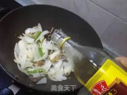 Make Onion fried meat step 5