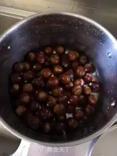 Make Boiled chestnuts step 0