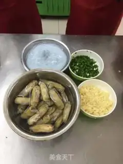 Make Garlic fan steams step 0