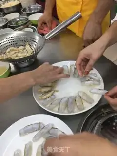 Make Garlic fan steams step 3