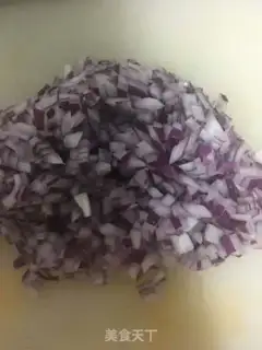 Make Onion beef pie step 2