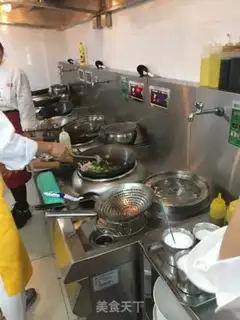 Make ♪ White orchid mushroom fried meat ♪ step 1