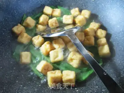 Make The soybeans burn the little tofu step 4
