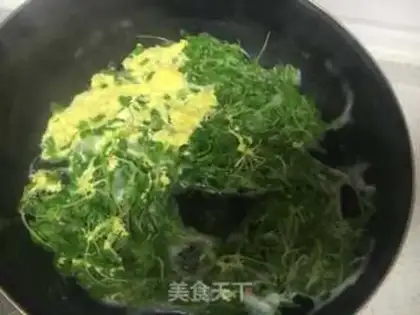 Make Chicken caterpillar egg soup step 5