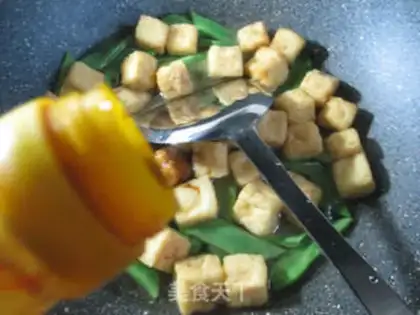Make The soybeans burn the little tofu step 5