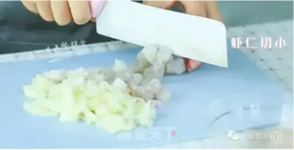 Make Time-fruit shrimp cake step 1
