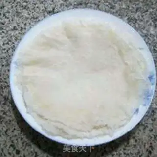 Make Eggs and coconuts step 0
