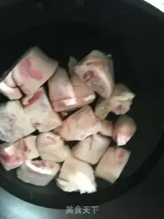 Make Spooky feet step 1