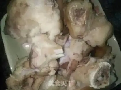 Make Peanuts burn pigs