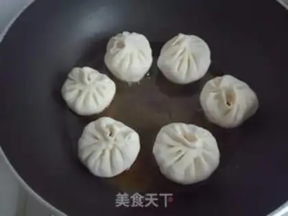 Make Piggy radish step 17