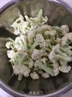 Make Pork chops and florist step 1