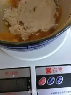 Make Pumpkin pancakes, shrimp rolls step 2