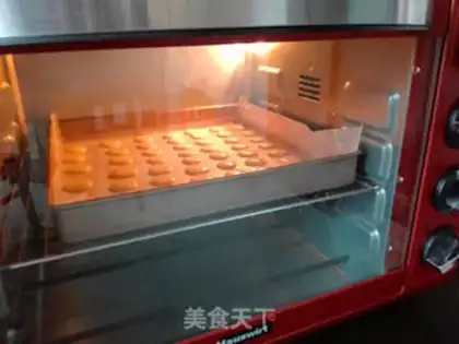 Make Little yolk cookies step 5