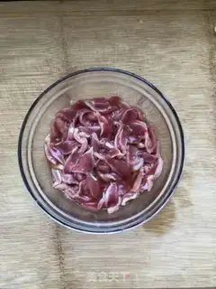 Make Spicy chicken step 1