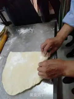 Make A thousand layers of plumes step 15