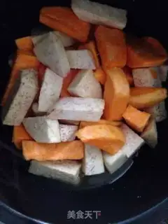 Make Scratch the potatoes step 4