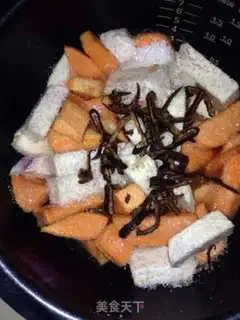 Make Scratch the potatoes step 6
