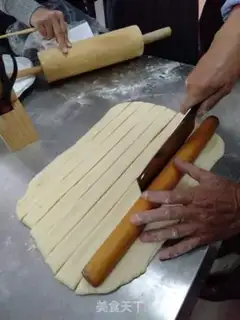 Make A thousand layers of plumes step 30