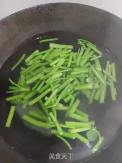 Make Celery powder step 1