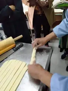 Make A thousand layers of plumes step 32