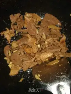 Make cucumber fried liver step 2