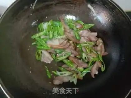 Make Piggy nose step 4