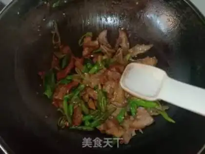 Make Piggy nose step 7